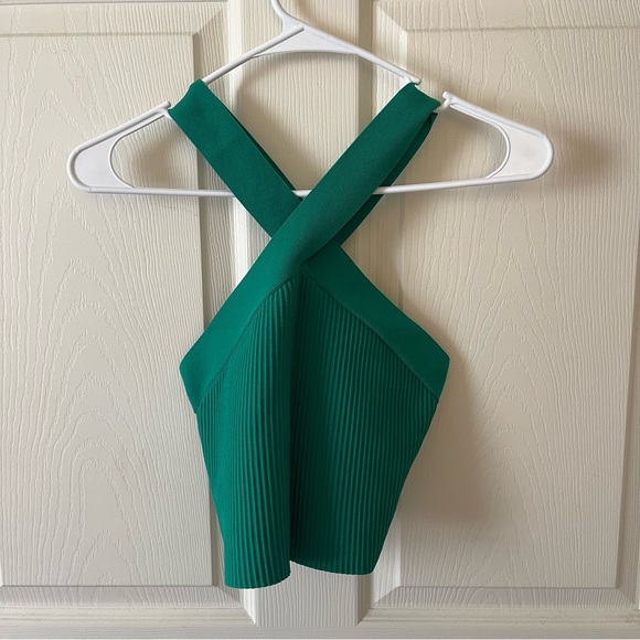 Sincerely Jules green crisscross top - Picture 2 of 3